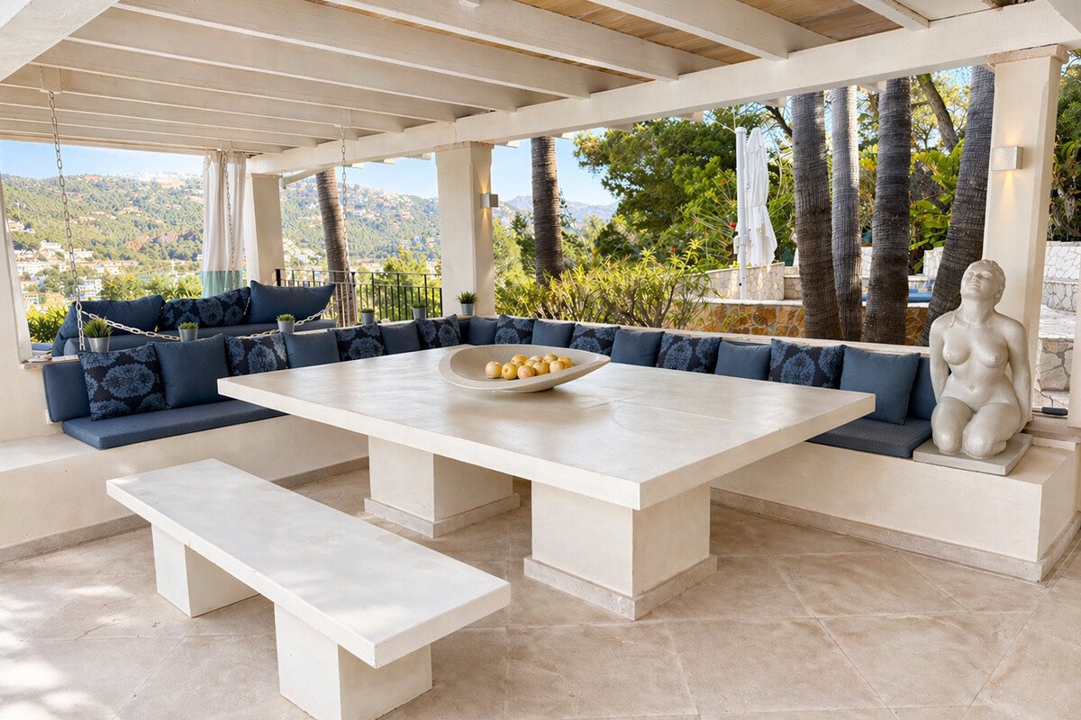 Exklusive Villa mit Meerblick– mediterrane Eleganz trifft auf luxuriösen Wohnkomfort - Bild 3