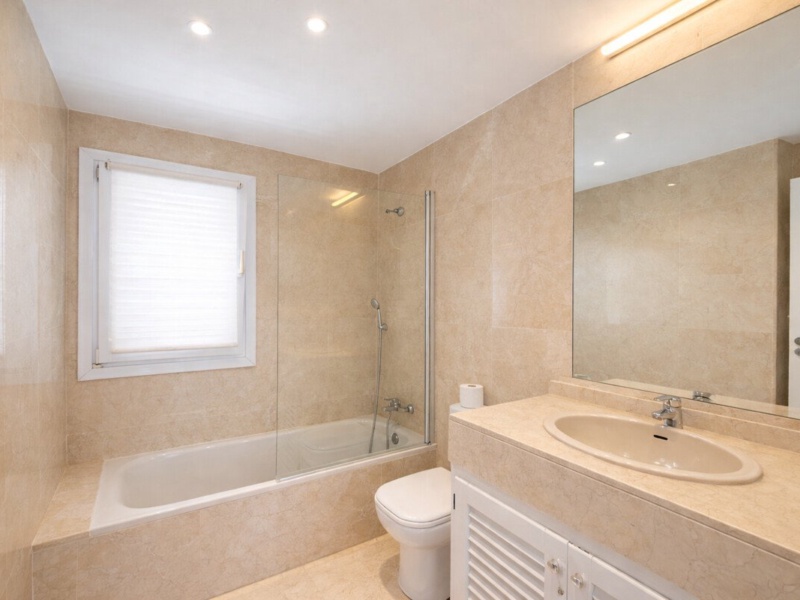 Exclusive Coastal Jewel Penthouse on the Frontline with Direct Sea Access - Exclusive at Thomas Mallorca Real Estate - Port d'Andratx - 2 Bedrooms, 75 m²