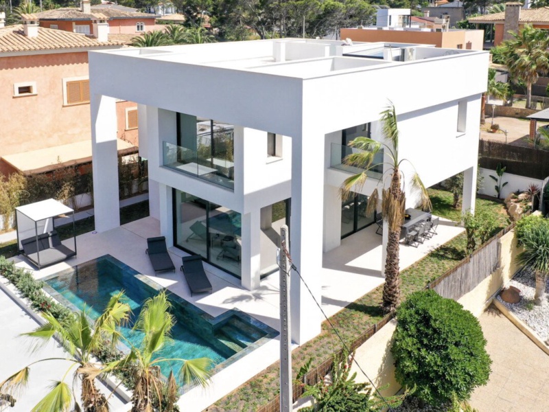 Moderne villa innen gangavstand til lystbåthavnen Port Adriano - El Toro - 3 Soverom, 315 m²