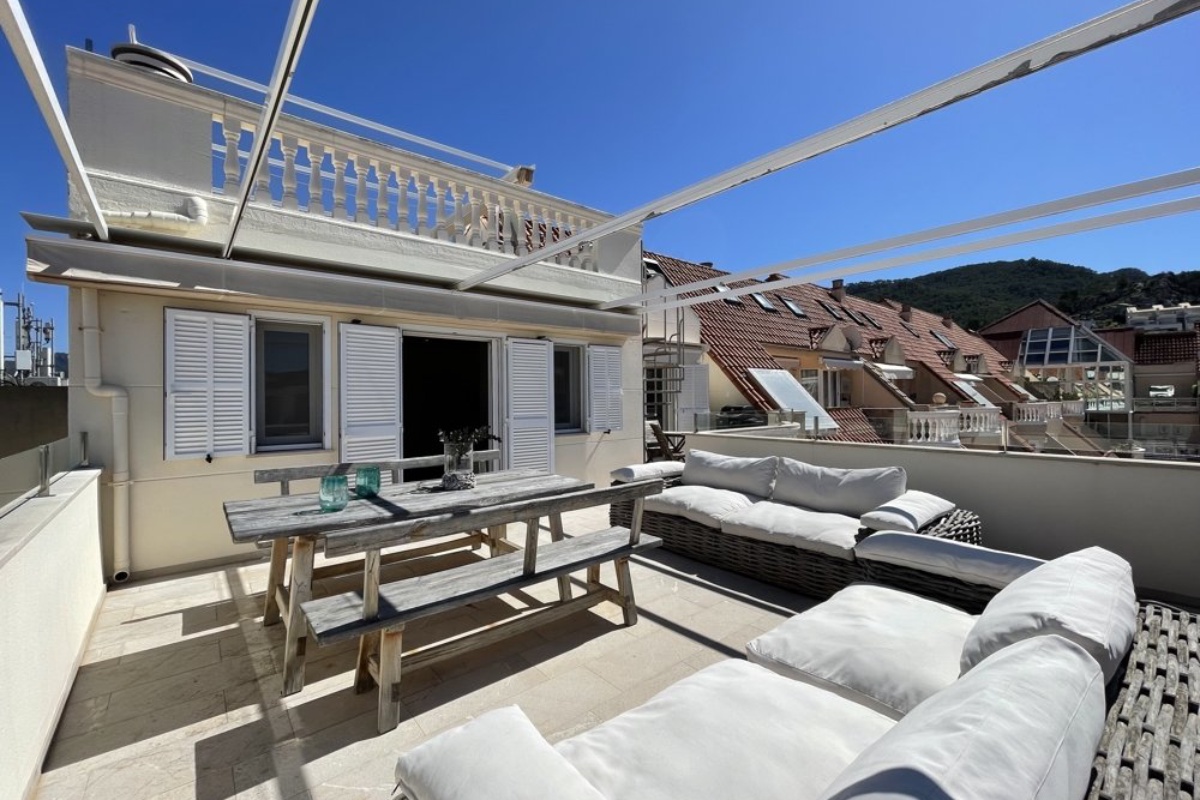 Großzügige Penthousewohnung mit Hafenblick im Herzen von Port d'Andratx - Bild 5