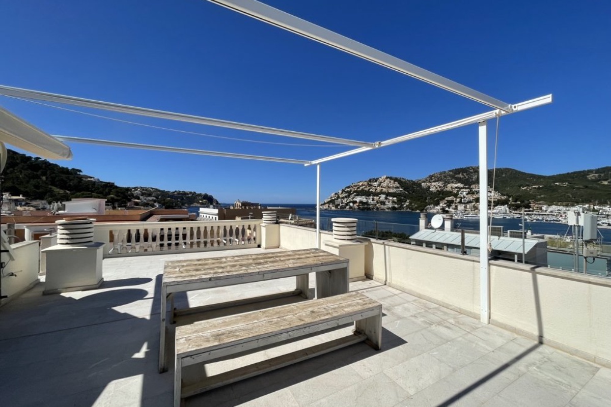 Großzügige Penthousewohnung mit Hafenblick im Herzen von Port d'Andratx - Bild 2