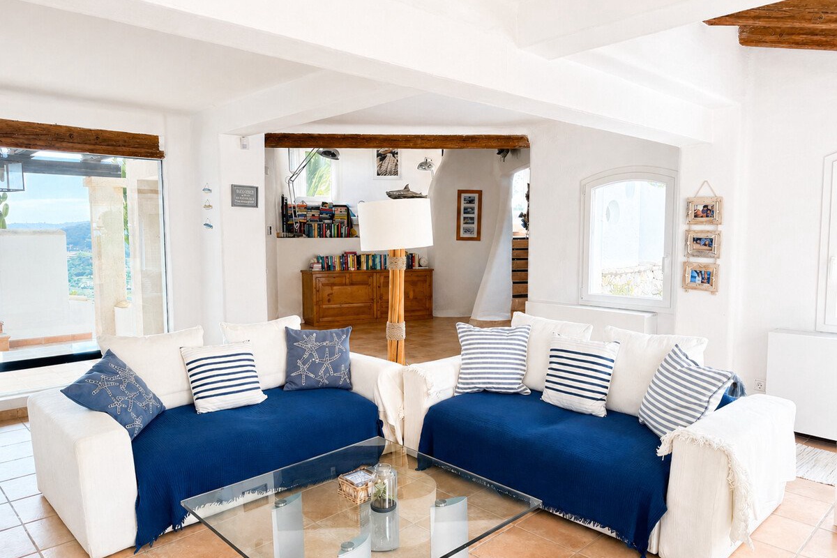 Villa mediterranea con panorama e parziale vista porto a Port Andratx - Immagine 4