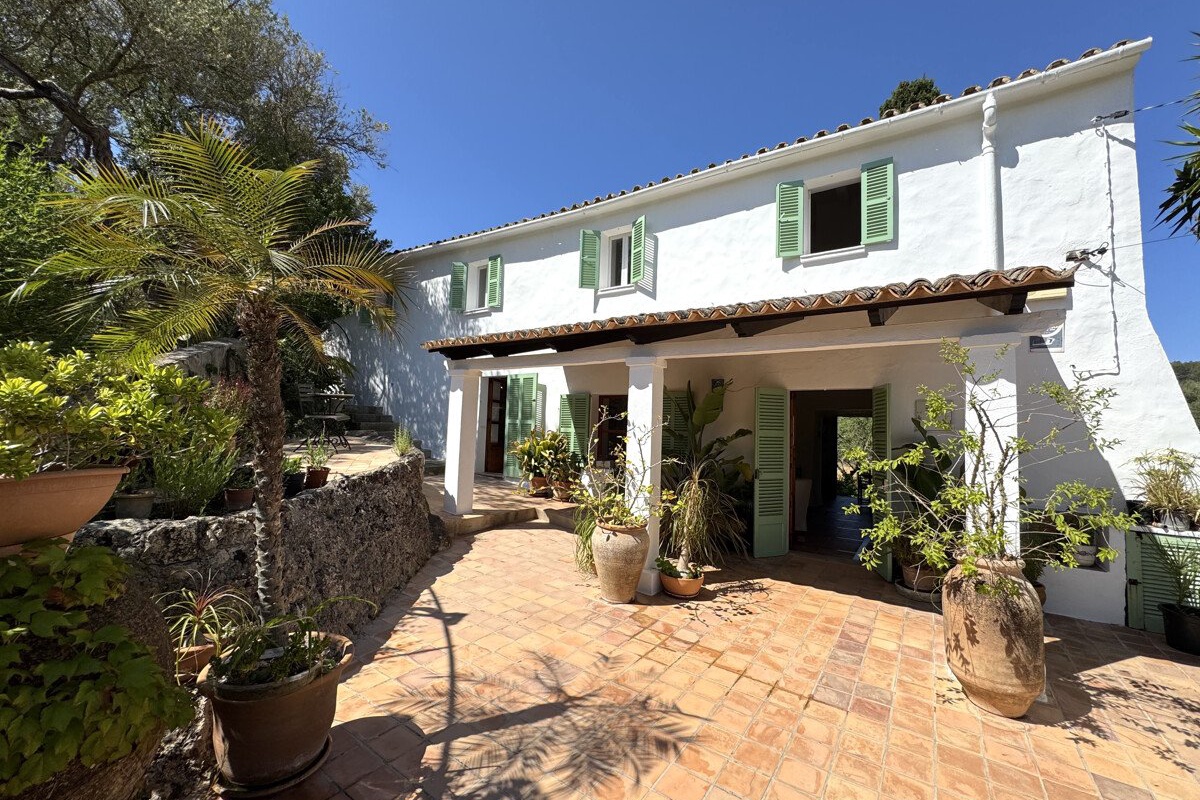 Entzückende 3 Schlafzimmer Finca in dem malerischen Dorf von S'Arraco - Bild 4