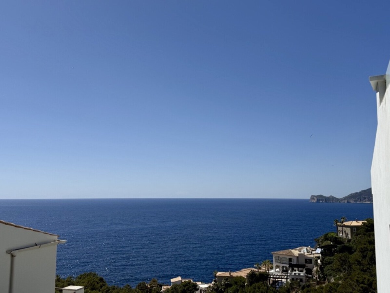 Prime Location in Port Andratx – Stylish Apartment with Garden, Chill-out Area, and Stunning Sea Views - Port d'Andratx - 2 Bedrooms, 100 m²