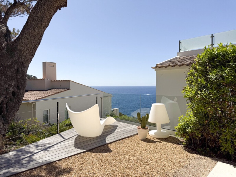 Prime Location in Port Andratx – Stylish Apartment with Garden, Chill-out Area, and Stunning Sea Views - Port d'Andratx - 2 Bedrooms, 100 m²