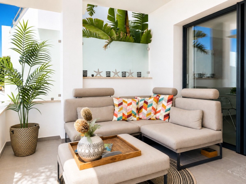 Prime Location in Port Andratx – Stylish Apartment with Garden, Chill-out Area, and Stunning Sea Views - Port d'Andratx - 2 Bedrooms, 100 m²